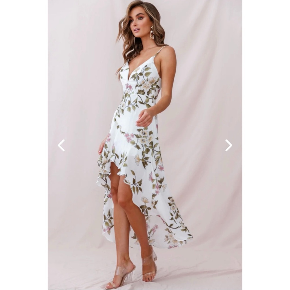 Selfie Leslie “Imelda” v-neck high-low hem dress, white floral, size small - Picture 3 of 11